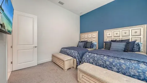 9296 Starry Night Avenue Sarasota FL 34241