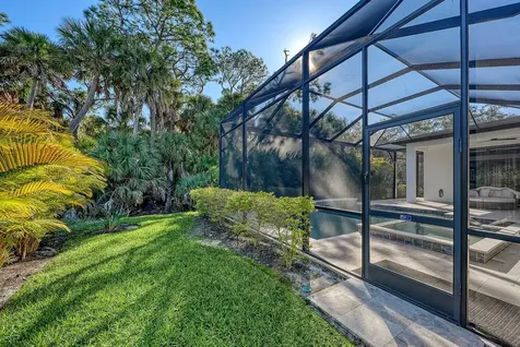 9296 Starry Night Avenue Sarasota FL 34241