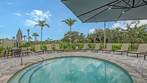 9296 Starry Night Avenue Sarasota FL 34241