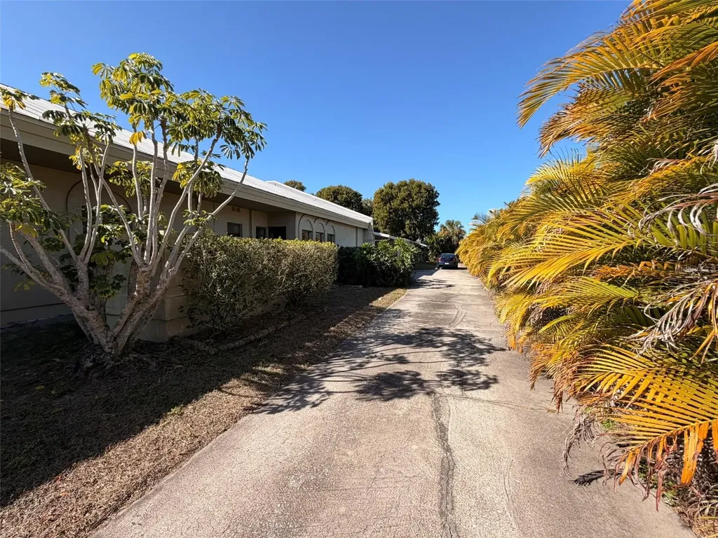 13610 Learning Court Fort Myers FL 33919