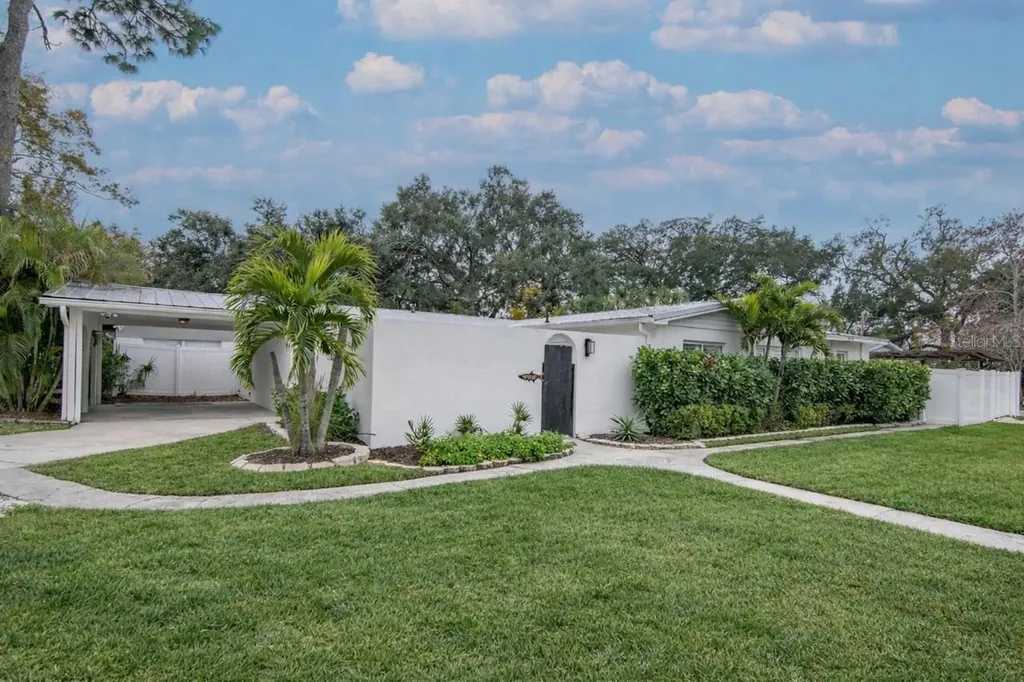 4402 W San Miguel Tampa FL 33629