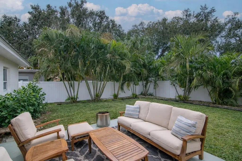 4402 W San Miguel Tampa FL 33629