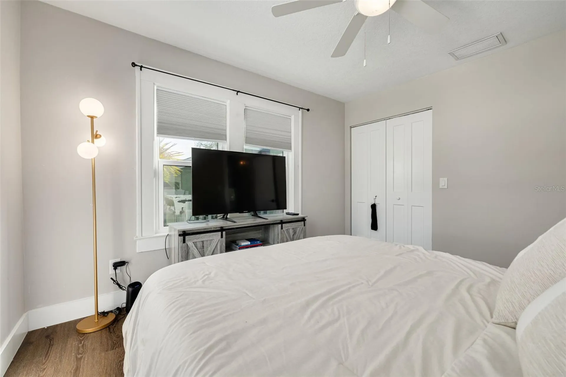 3662 5th Avenue S St Petersburg FL 33711