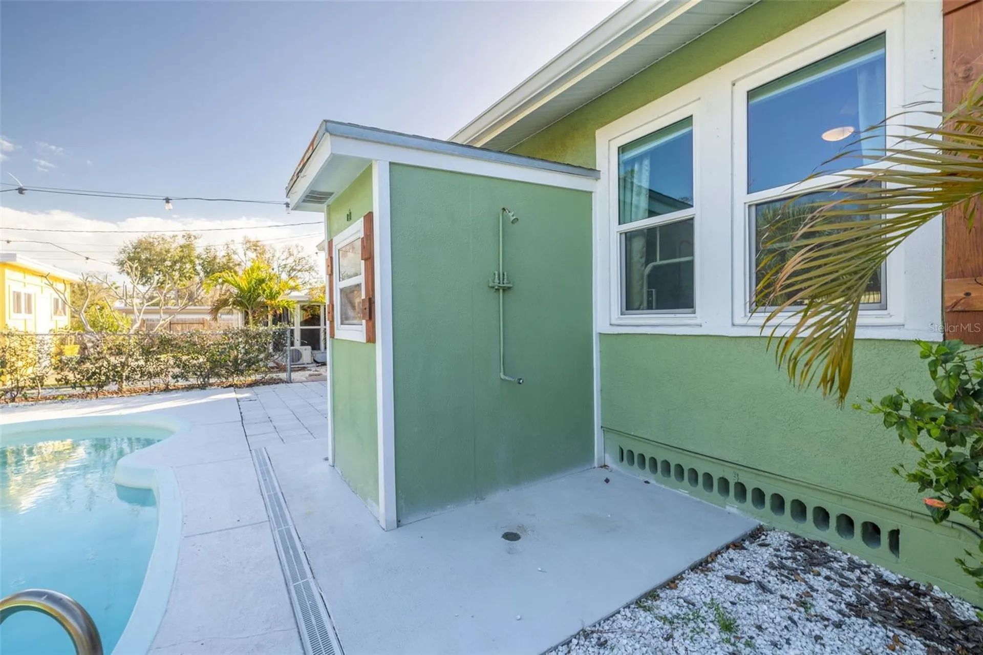 3662 5th Avenue S St Petersburg FL 33711