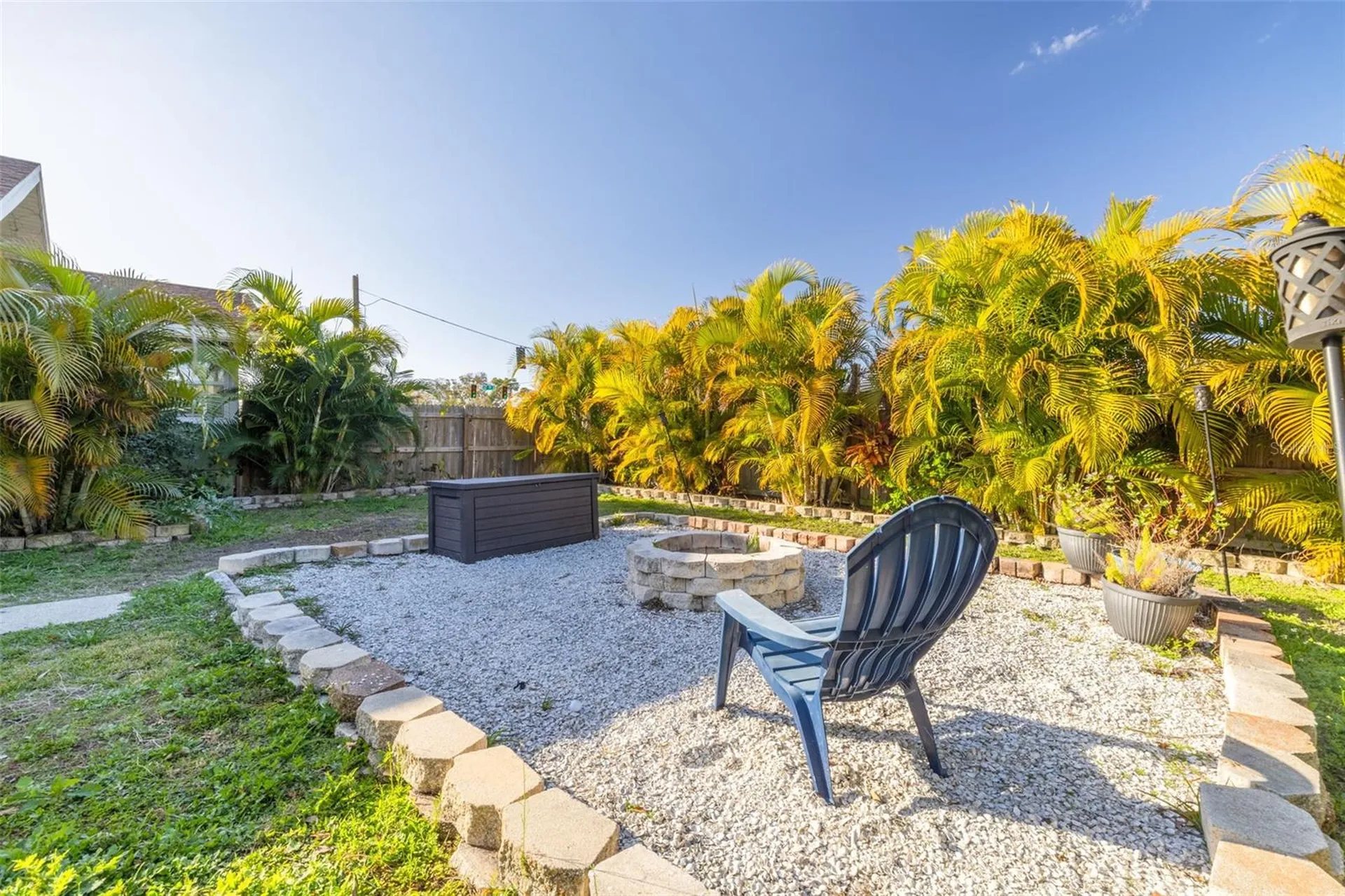 3662 5th Avenue S St Petersburg FL 33711