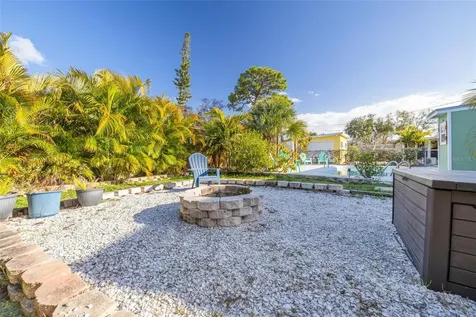 3662 5th Avenue S St Petersburg FL 33711