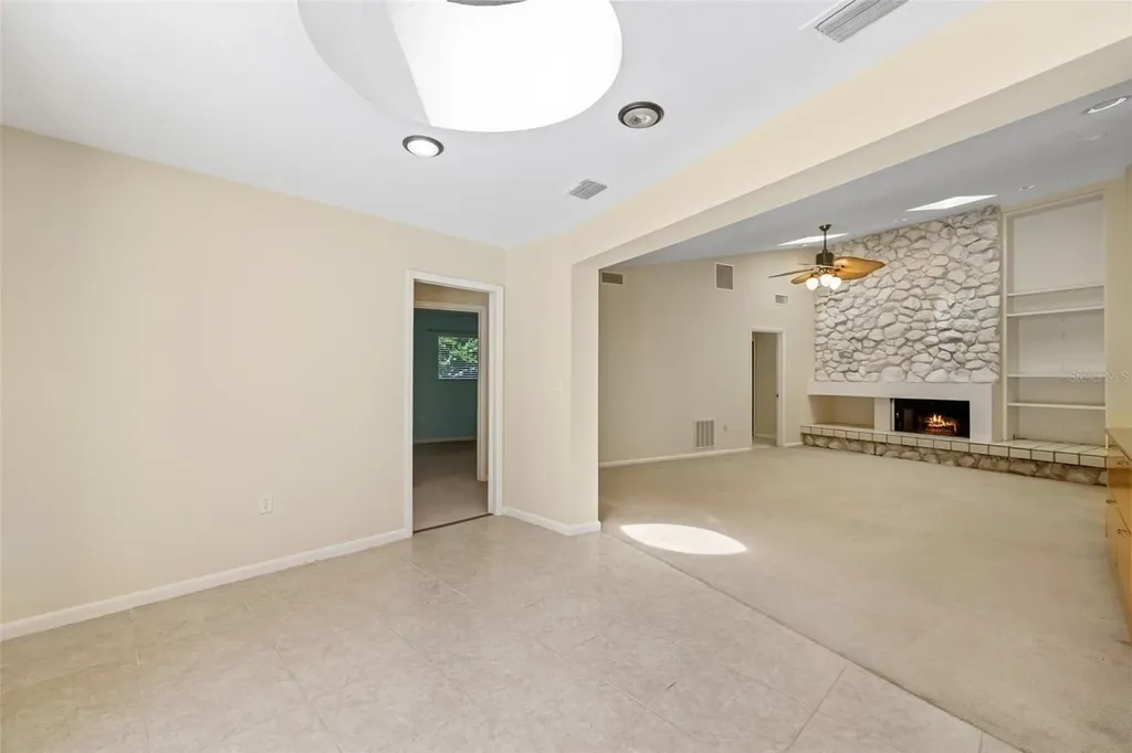 2345 NW 14th Place Gainesville FL 32605