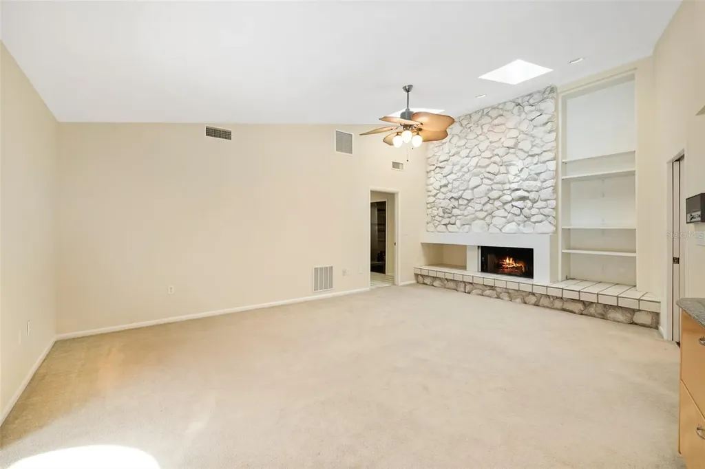 2345 NW 14th Place Gainesville FL 32605
