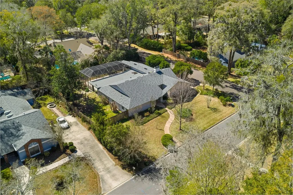 2345 NW 14th Place Gainesville FL 32605
