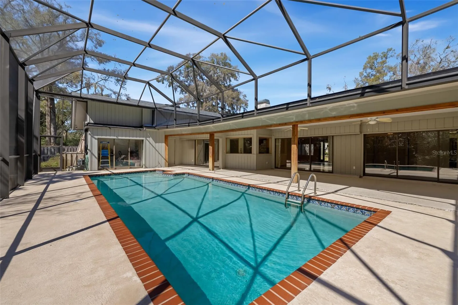 2345 NW 14th Place Gainesville FL 32605