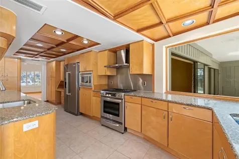 2345 NW 14th Place Gainesville FL 32605