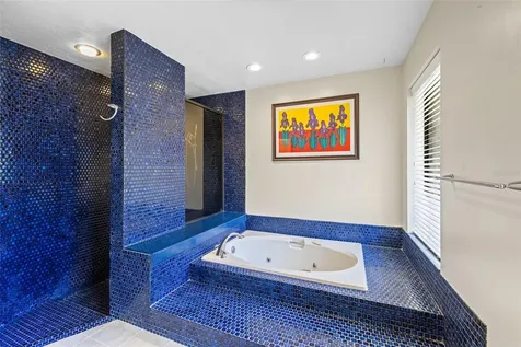 2345 NW 14th Place Gainesville FL 32605