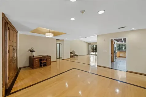 2345 NW 14th Place Gainesville FL 32605