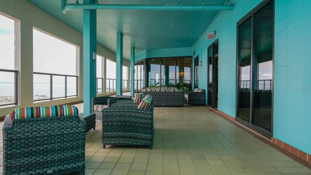 1 Beach Drive SE St Petersburg FL 33701
