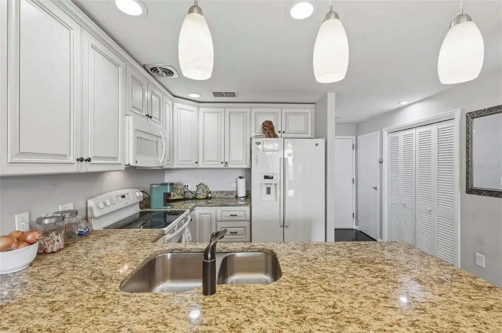 1 Beach Drive SE St Petersburg FL 33701