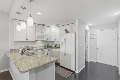 1 Beach Drive SE St Petersburg FL 33701
