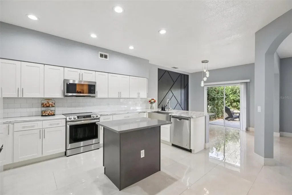 1978 Applegate Drive Ocoee FL 34761