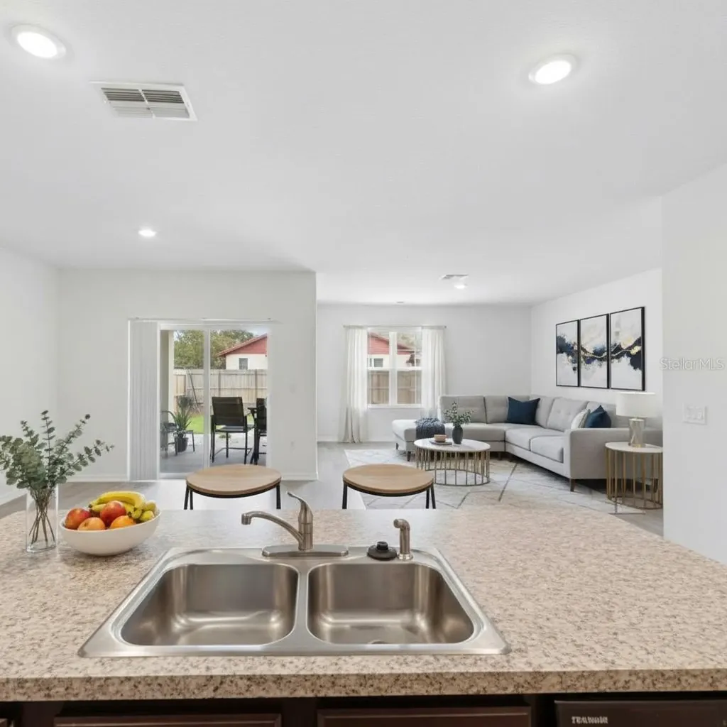 920 Summer Glen Drive Winter Haven FL 33880