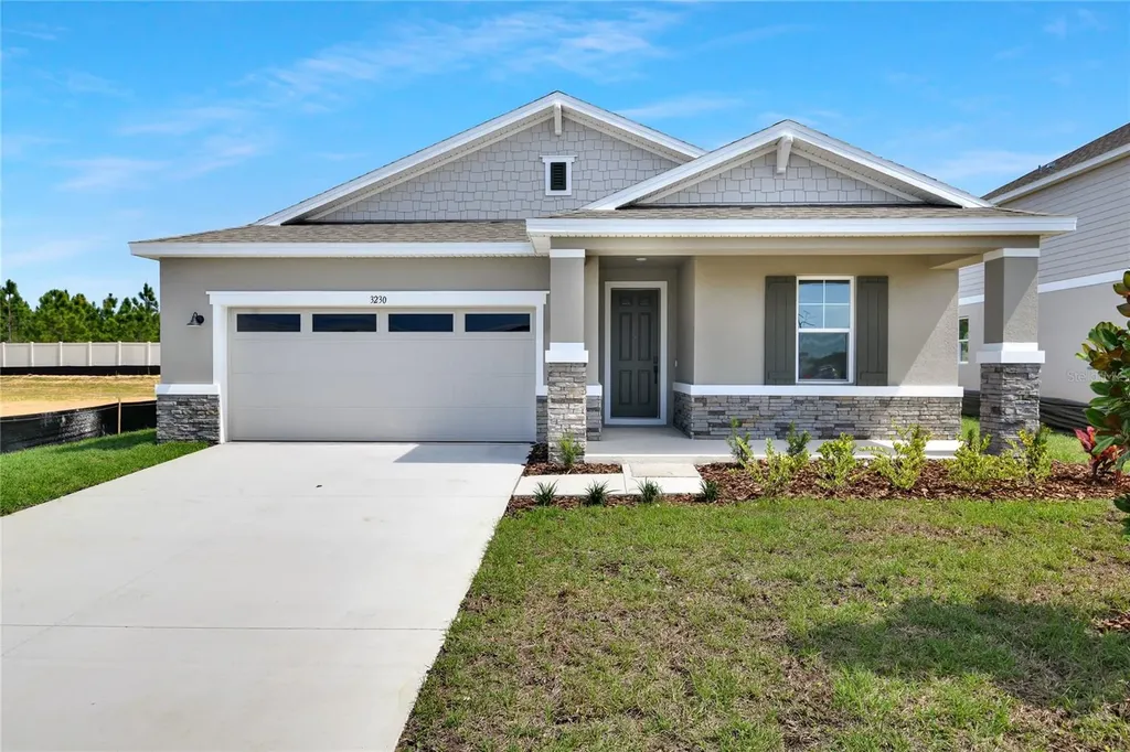 3230 Macchi Avenue Tavares FL 32778