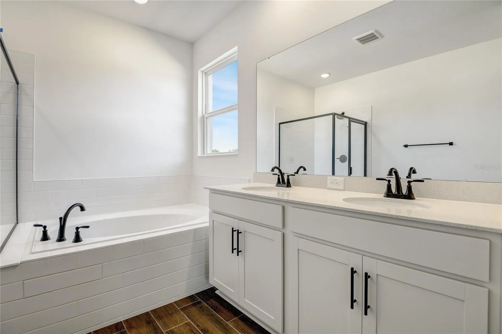 3230 Macchi Avenue Tavares FL 32778