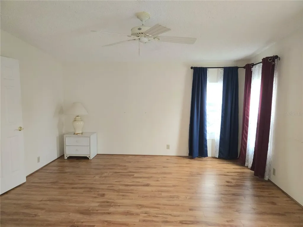 131 Victoria Drive Haines City FL 33844