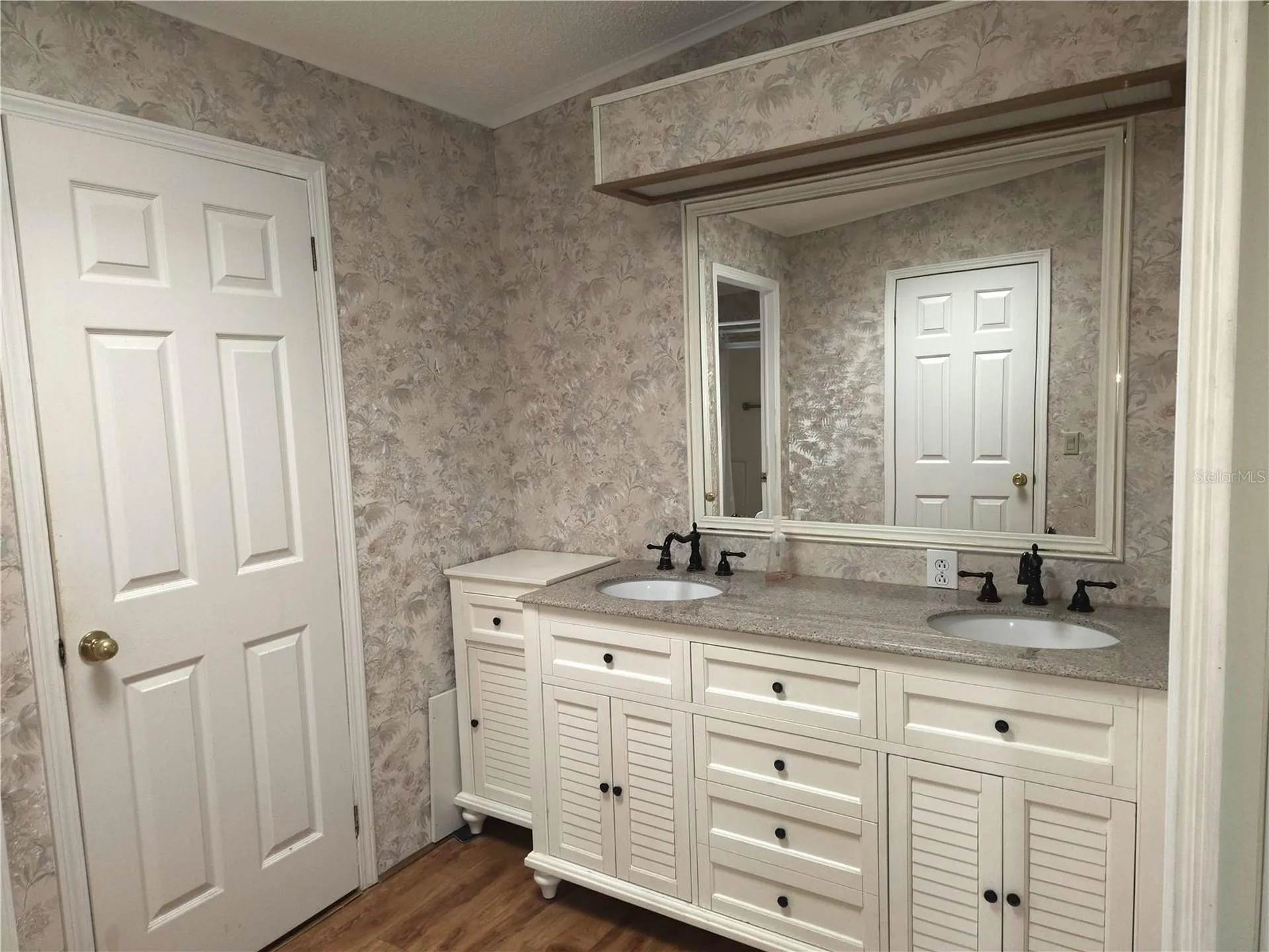 131 Victoria Drive Haines City FL 33844