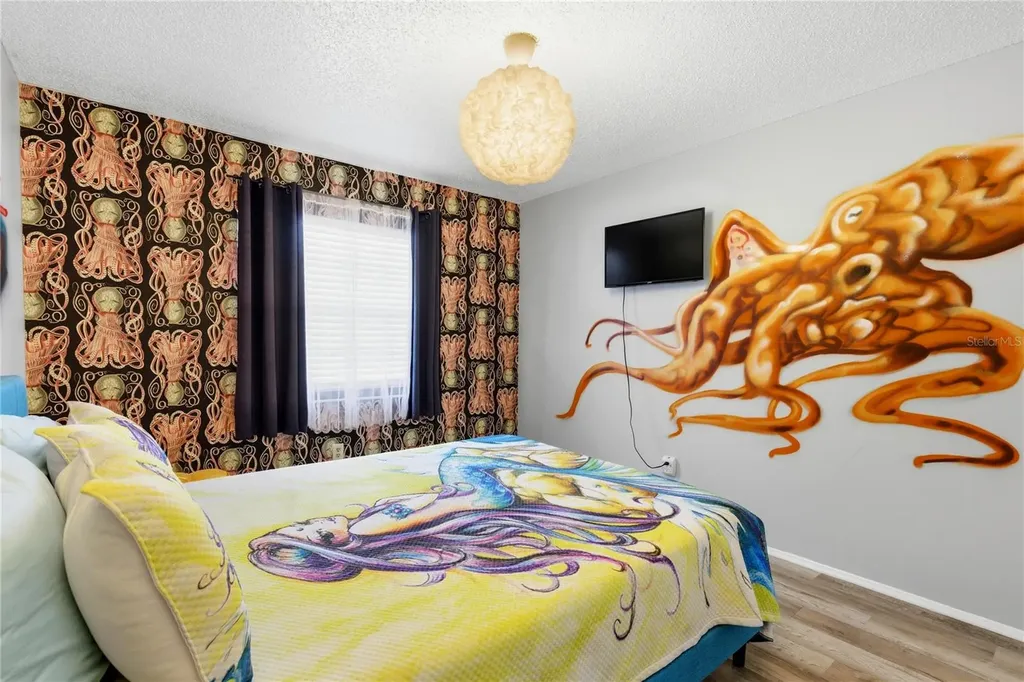 527 Beach Road Sarasota FL 34242