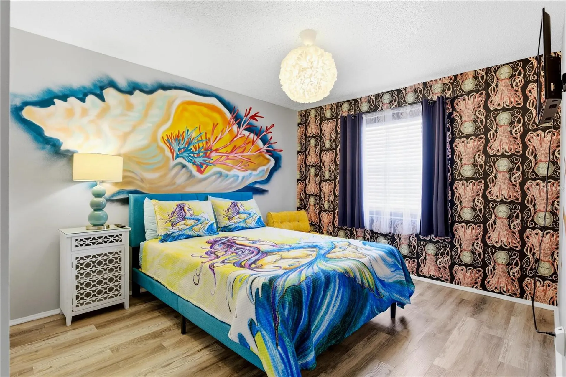 527 Beach Road Sarasota FL 34242