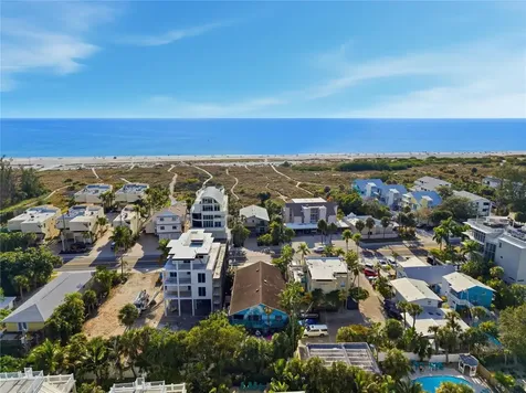 527 Beach Road Sarasota FL 34242