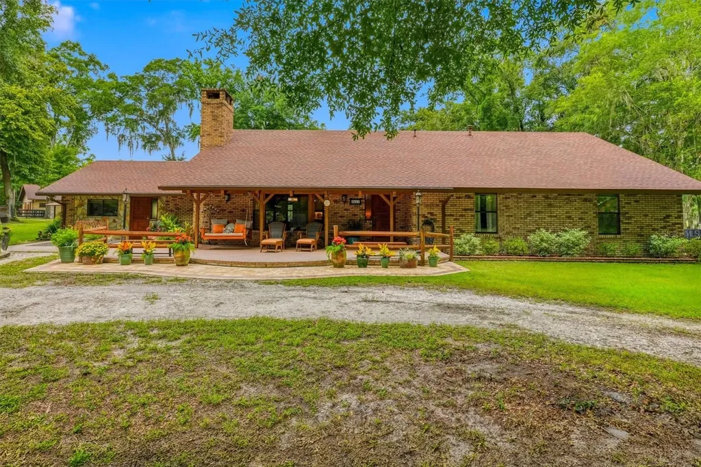 3551 E Highway 329 Anthony FL 32617