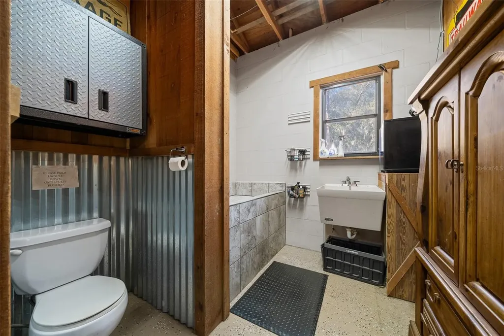 3551 E Highway 329 Anthony FL 32617