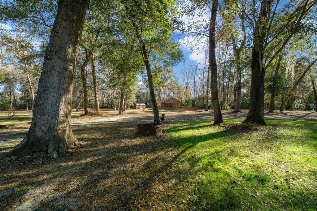 3551 E Highway 329 Anthony FL 32617