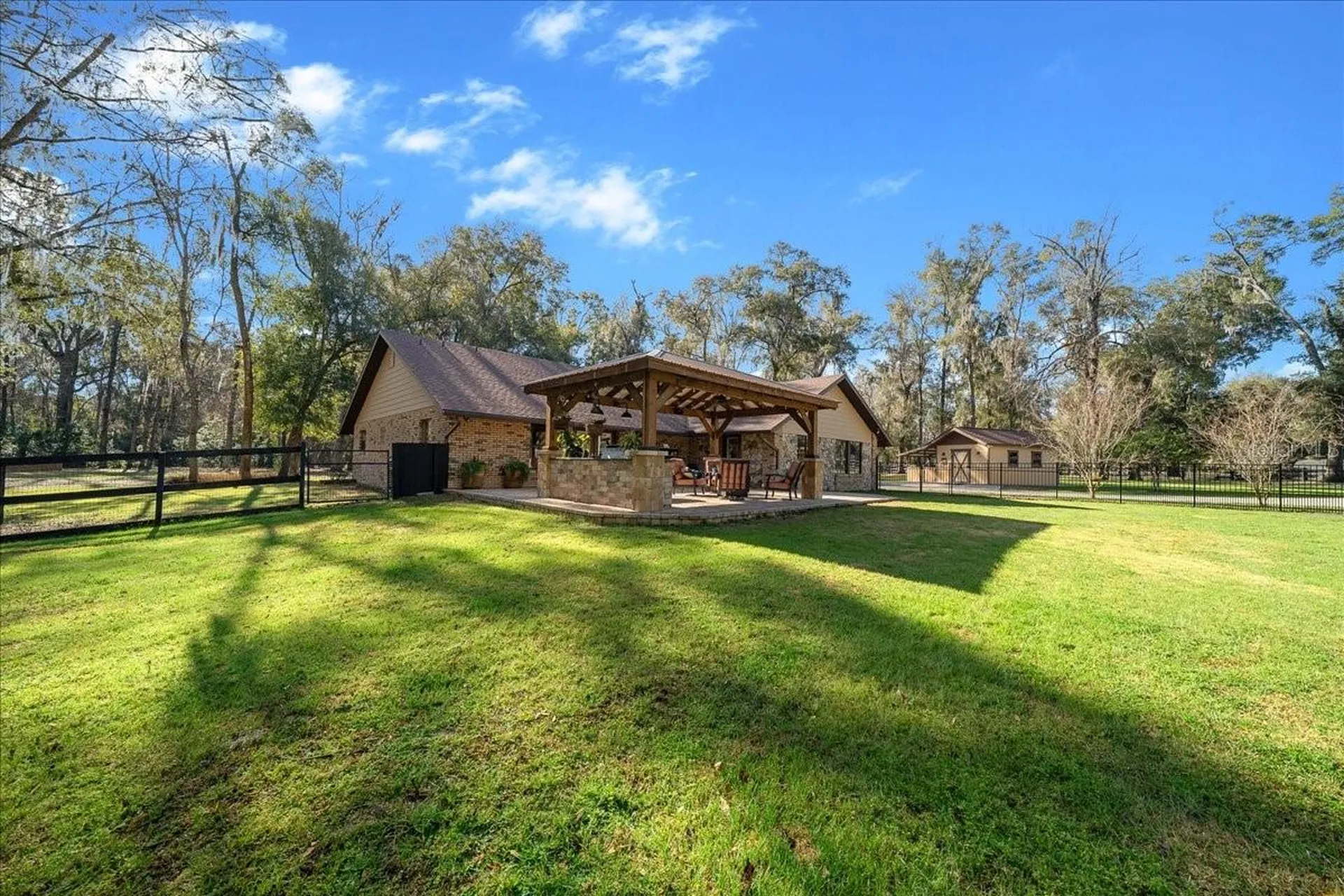 3551 E Highway 329 Anthony FL 32617