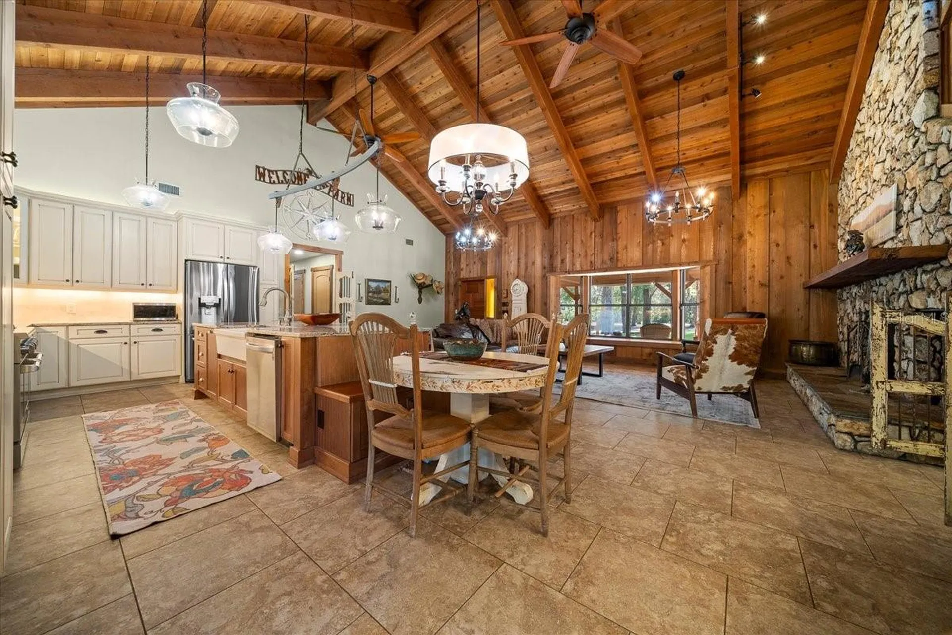 3551 E Highway 329 Anthony FL 32617