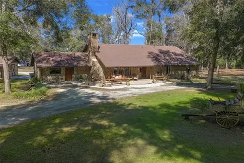 3551 E Highway 329 Anthony FL 32617