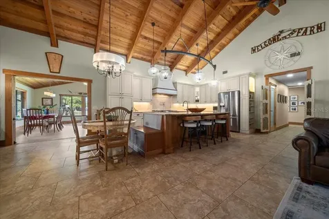 3551 E Highway 329 Anthony FL 32617