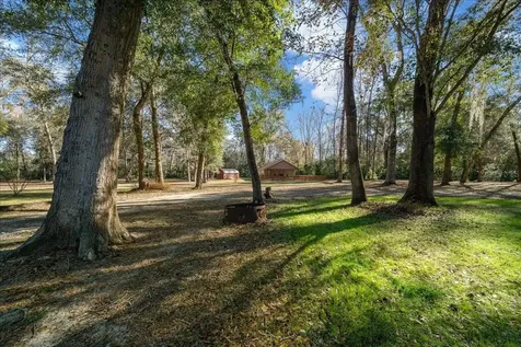 3551 E Highway 329 Anthony FL 32617