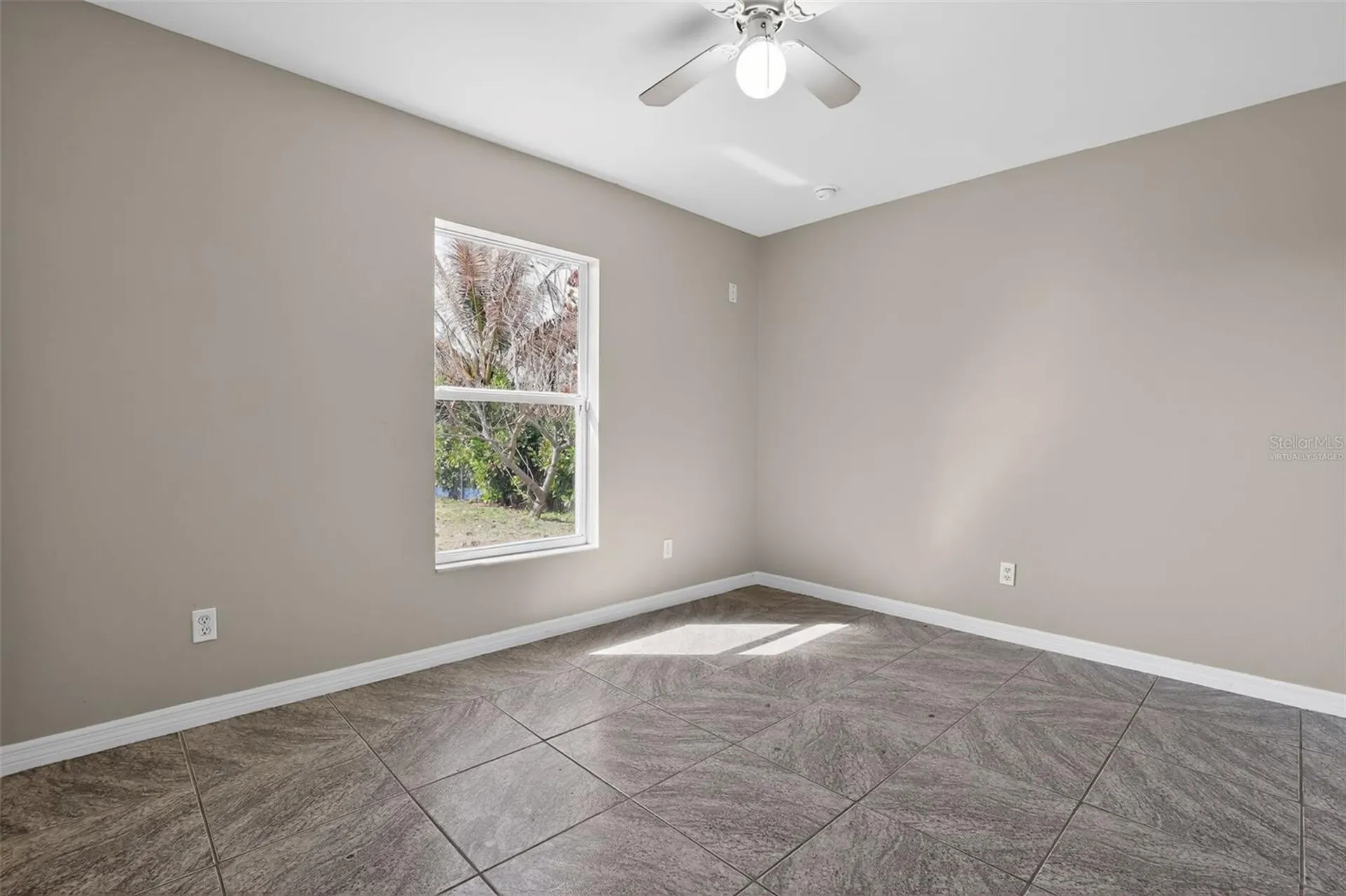 2902 Alan Avenue S Lehigh Acres FL 33976