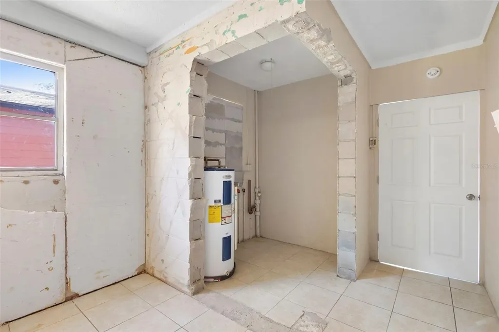 1536 Espanola Avenue Holly Hill FL 32117