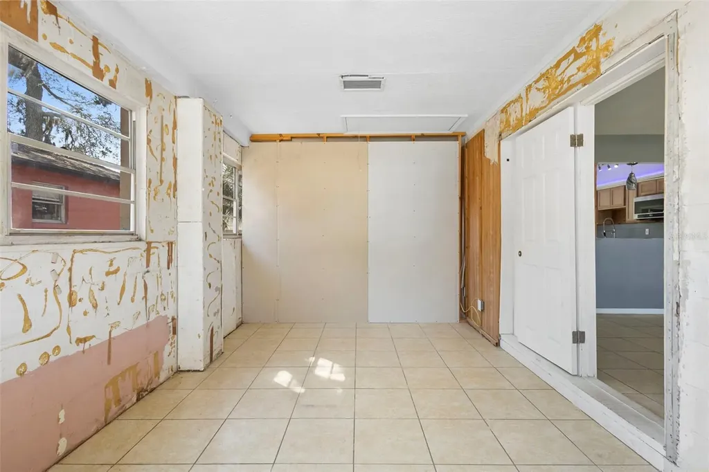 1536 Espanola Avenue Holly Hill FL 32117
