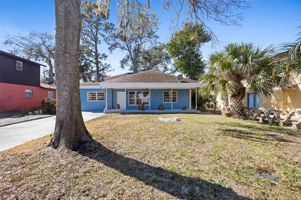 1536 Espanola Avenue Holly Hill FL 32117