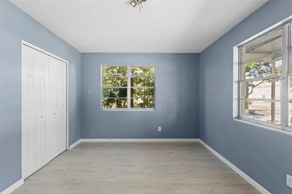 1536 Espanola Avenue Holly Hill FL 32117