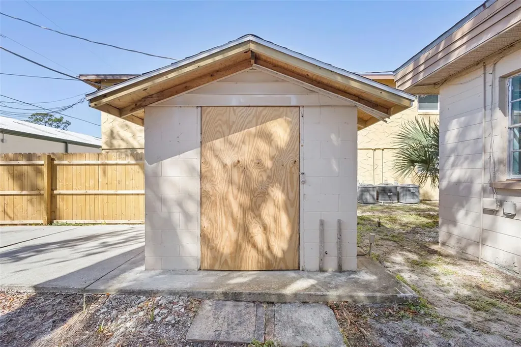 1536 Espanola Avenue Holly Hill FL 32117