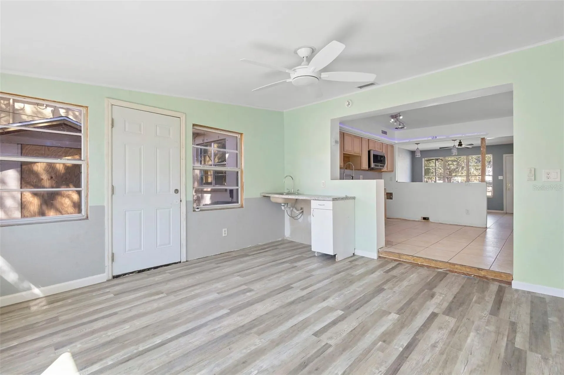1536 Espanola Avenue Holly Hill FL 32117