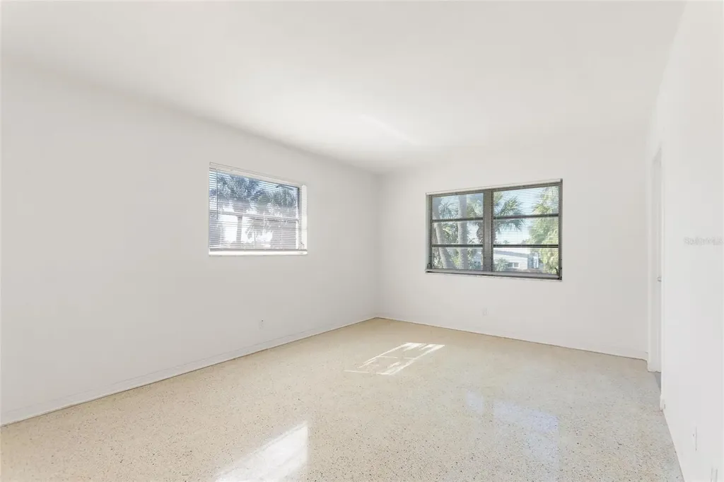 4300 37th Street S St Petersburg FL 33711
