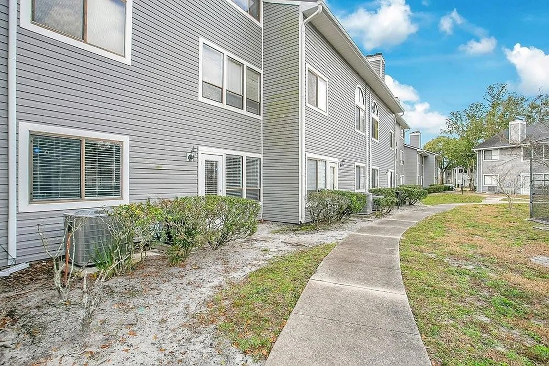 9513 Darien Avenue Orlando FL 32817