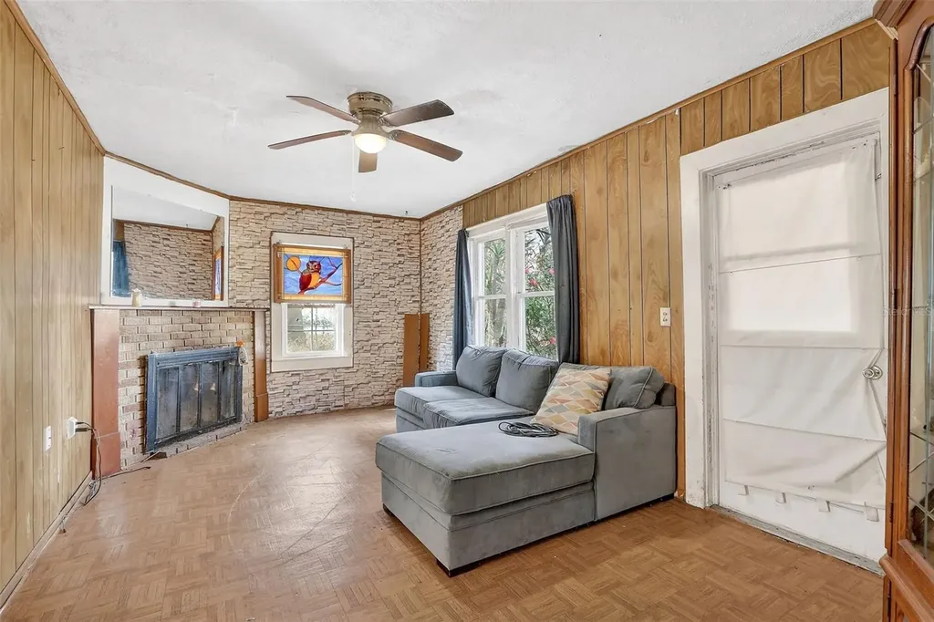 2180 NW 140th Street Citra FL 32113