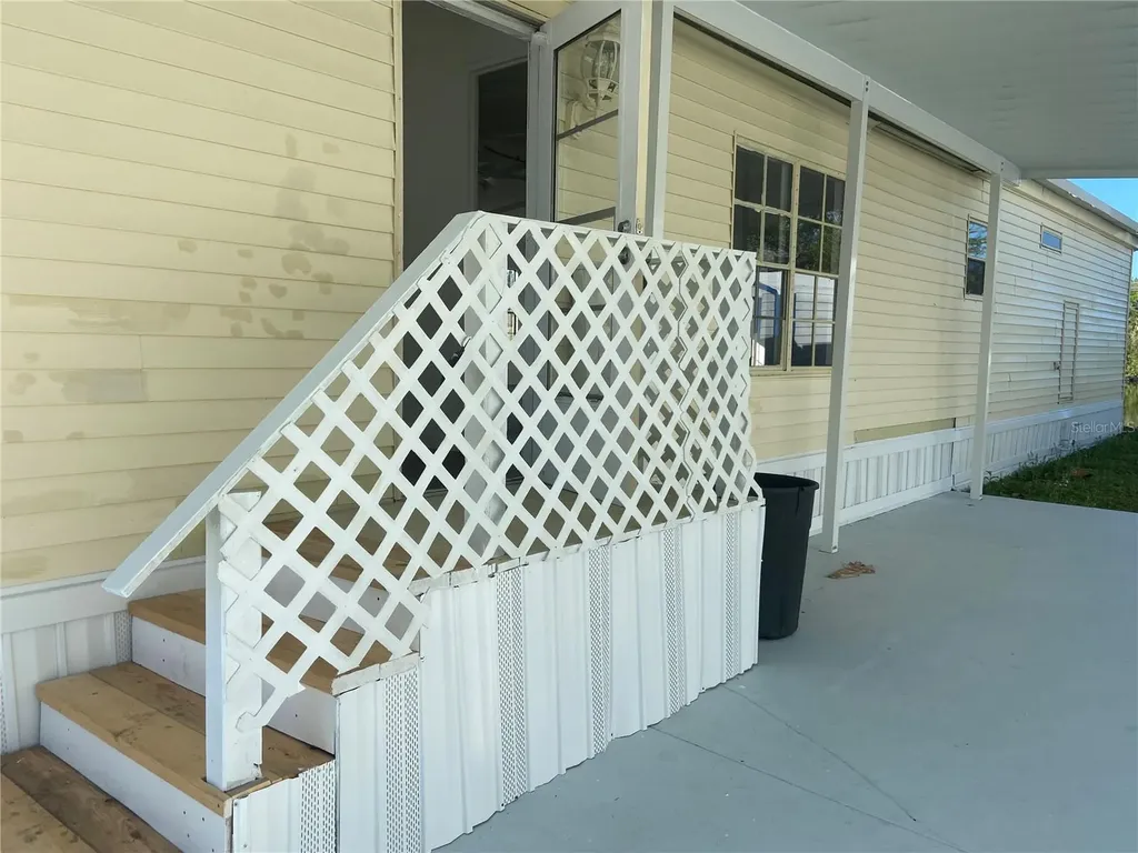 2008 Hickorywood Drive South Daytona FL 32119