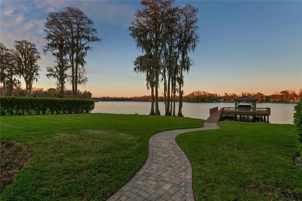 9902 Menander Wood Court Odessa FL 33556