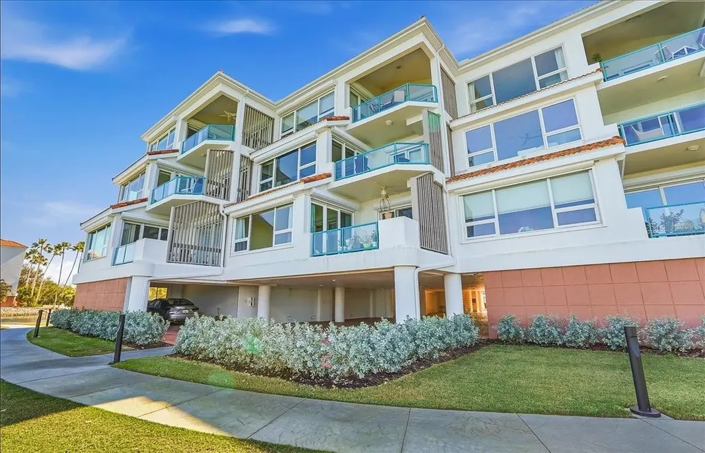 380 Gulf Of Mexico Drive Longboat Key FL 34228